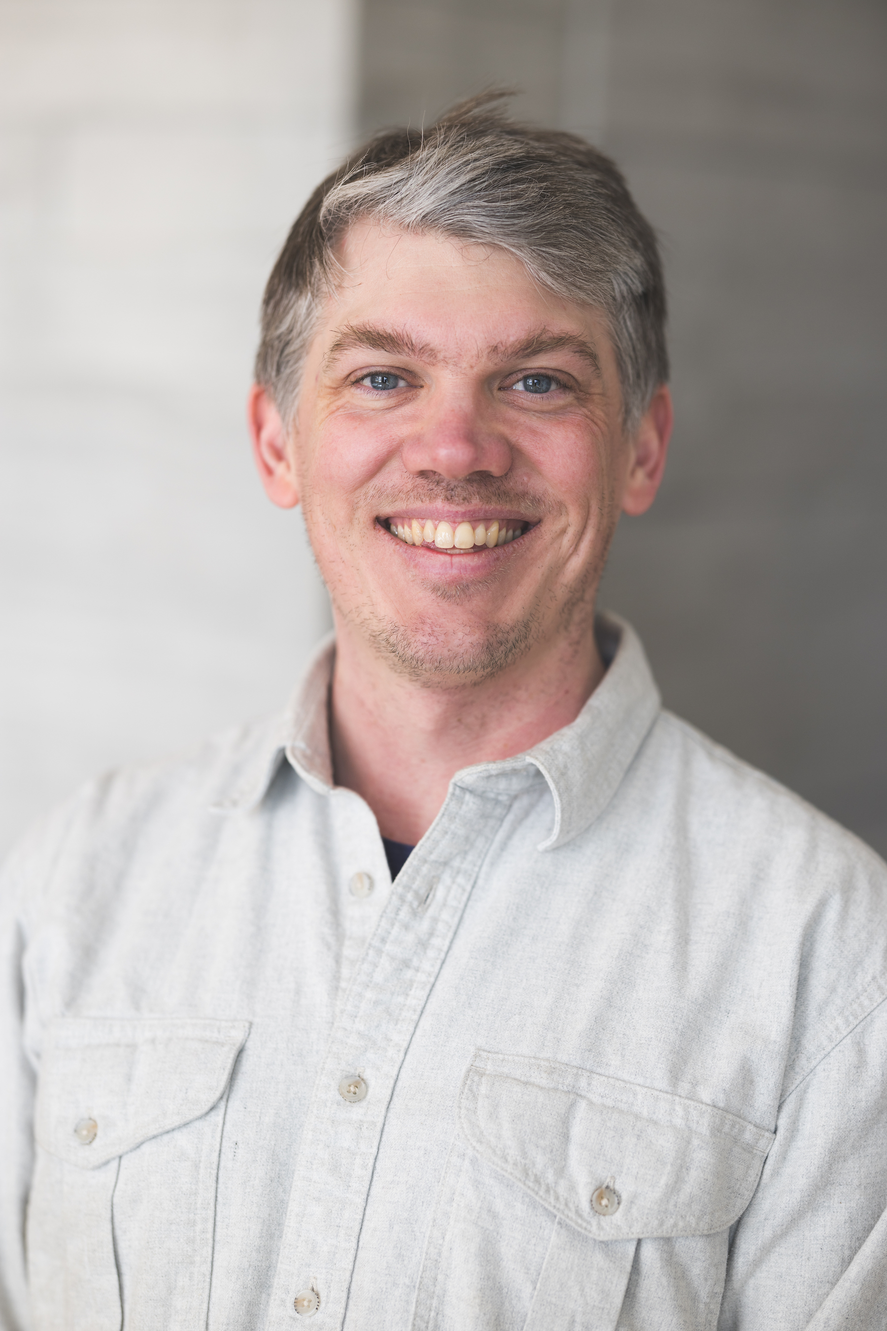Andrew Deaett staff photo
